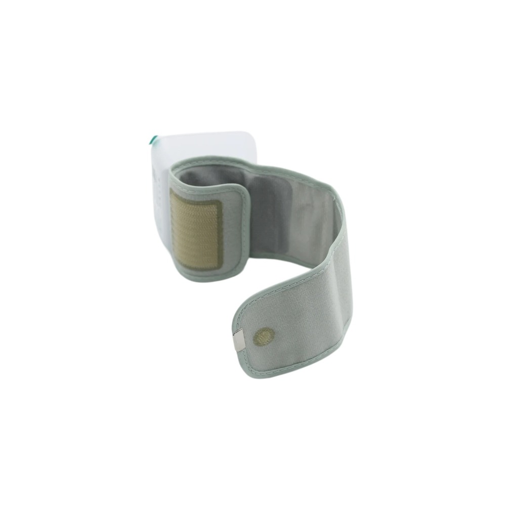 MMIZOO W1681 Wrist Blood Pressure Monitor LCD Digital Display White